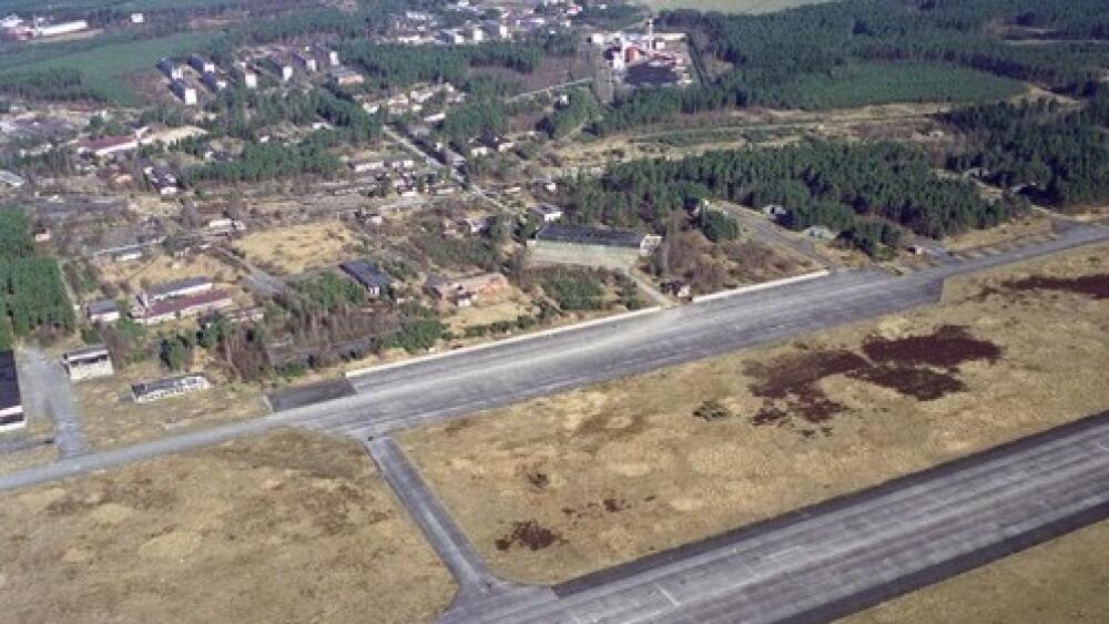 Původní letiště v Ralsku, archivní foto